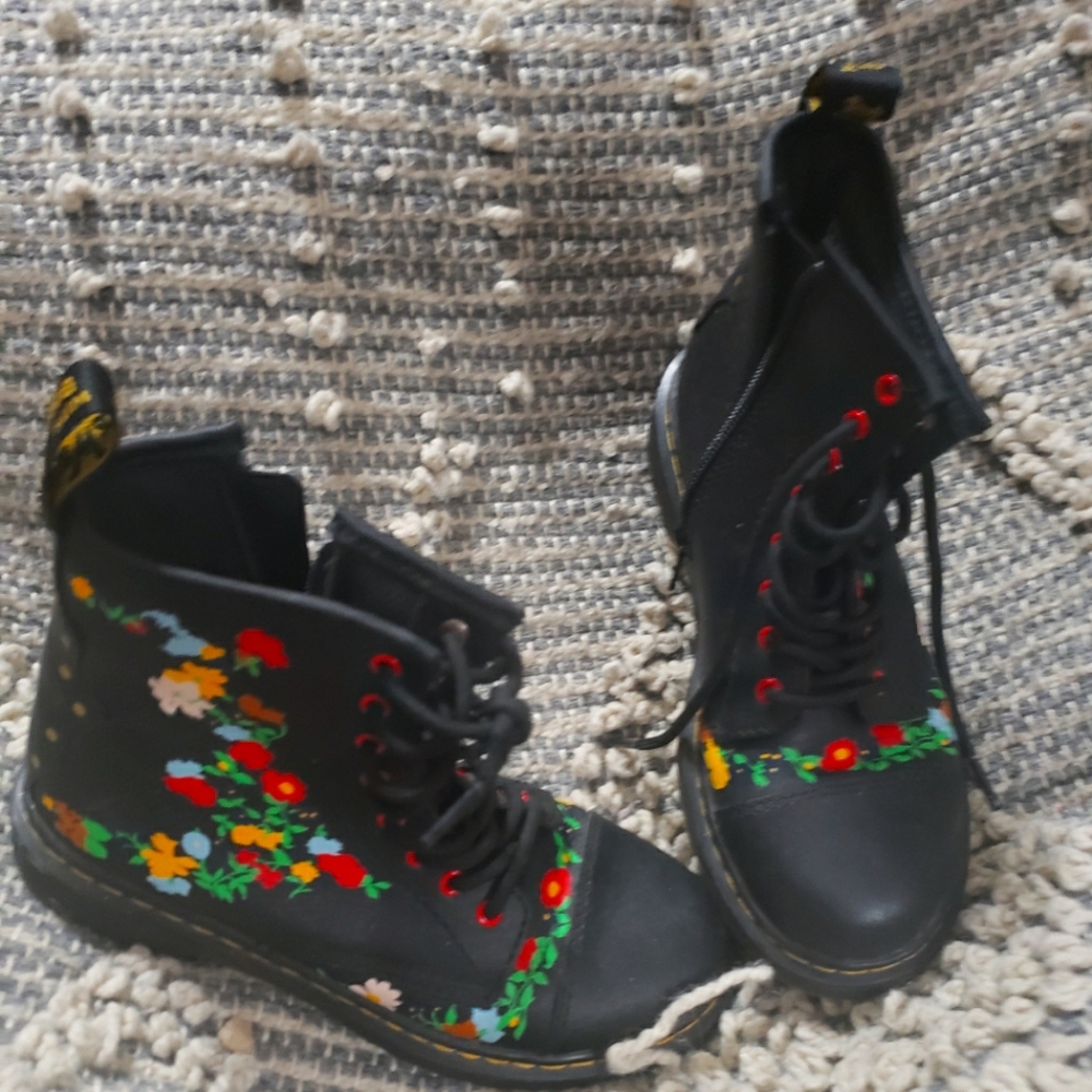 Dr. Marten flower boots